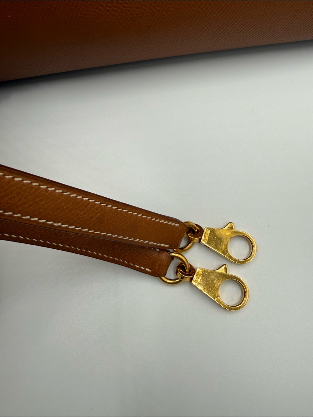 Hermes Kelly 35 Togo Gold Leather Top-Handle Satchel with Gold Hardware - Picture 13 of 16